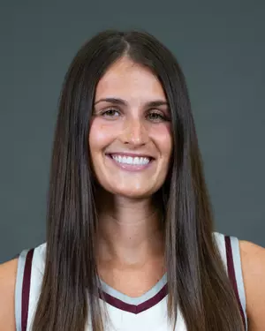 Alyssa DeAngelo headshot