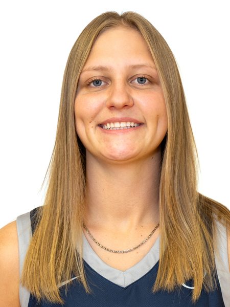 Maddy Boyer headshot